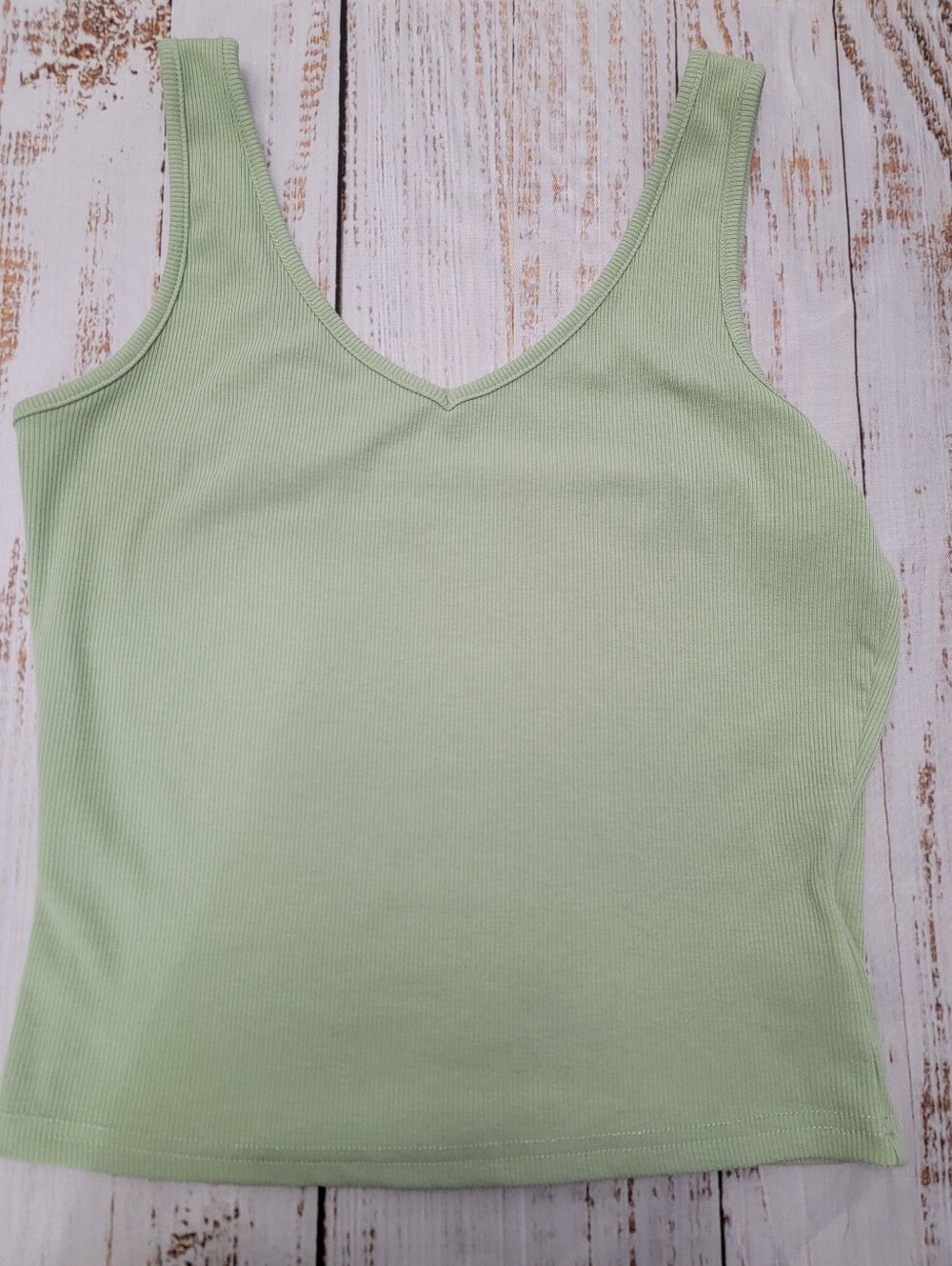 Women’s Ribbed V-Neck Cropped Tank Top - Light Green